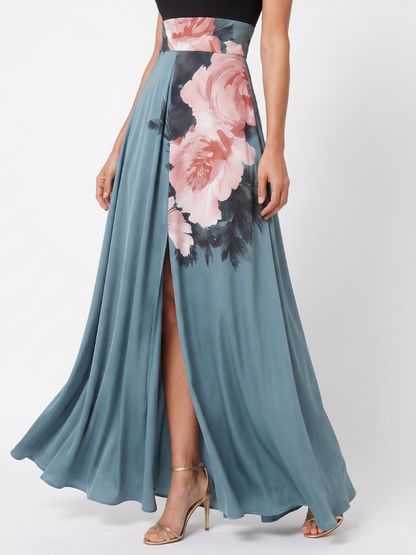Abito Maxi con Scollo Halter e Gonna Floreale Olympas™